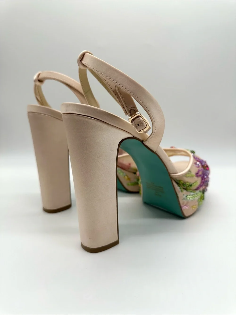 Betsey Johnson Viven Beaded Floral Platform Sandals Nude Teal Size 10 NWOB